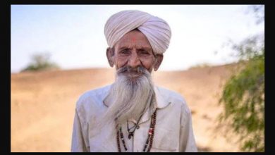 Photo of एक बुजुर्ग की बेहद अनोखी प्रेम कहानी, 50 साल बाद ऑस्ट्रेलिया से वापस लौटने वाला हैं प्यार…