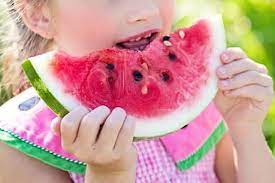 Photo of हो जाएं सावधान: जान लें सेहत के लिए कितना हानिकारक हैं तरबूज