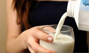 Photo of दूध के साथ भूलकर भी ना करें इन चीजों का सेवन, सेहत के लिए हो सकता हैं हानिकारक