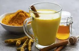 Photo of जान लें आपकी सेहत के लिए कितना फायदेमंद हैं दूध, इम्यूनिटी बढ़ाने से लेकर इन चीजों के लिए बेहद कारगार