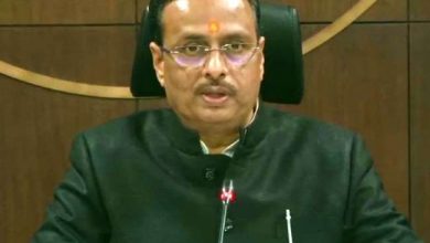 Photo of यूपी के डिप्टी सीएम डॉ. दिनेश शर्मा कोरोना पॉजिटिव, पत्नी सहित होम आइसोलेट