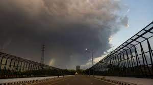 Photo of दिल्ली- एनसीआर: मौसम विभाग ने जारी किया ऑरेंज अलर्ट, 24 घंटे में तेज हवाओं के साथ बारिश की संभावना…