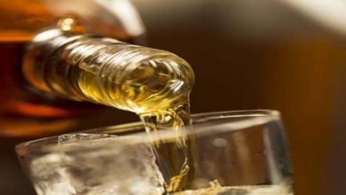 Photo of UP के अलीगढ़ जिले में जहरीली शराब पीने से सात लोगों की हुई मौत, दो की हालत नाजुक