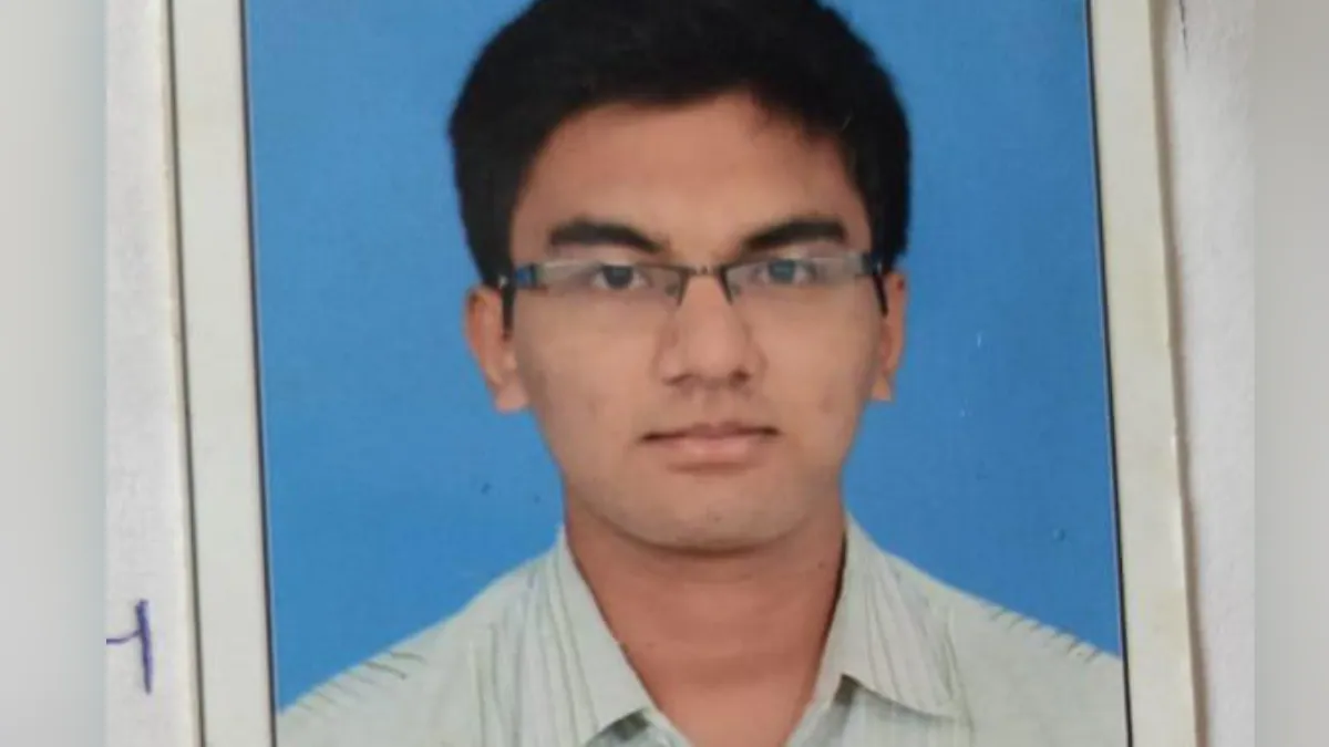 Photo of कोविड वार्ड में ड्यूटी और पढ़ाई के दबाव से परेशान MBBS फाइनल छात्र ने की आत्महत्या