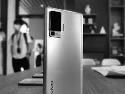 Photo of सस्ते में मिल रहा हैं Vivo का सबसे पतला स्मार्टफोन, जान लें क्या हैं फीचर्स