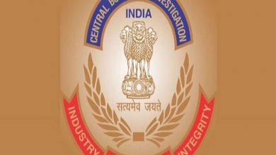 Photo of जम्मू-कश्मीर में फर्जी गन लाइसेंस मामले में CBI ने प्रदेश के छह जिलों और दिल्ली समेत कुल 40 ठिकानों पर एक साथ की छापेमारी