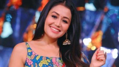 Photo of बाथरूम में ऐसा काम करते हुए नजर आई Neha Kakkar, तस्वीरे देख पति रोहनप्रीत सिंह भी हो गए हैरान