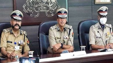 Photo of यूपी: नवनियुक्त DGP मुकुल गोयल ने संभाला कार्यभार, कहा- कानून व्यवस्था को और सुदृढ़ बनाना ही प्राथमिकता