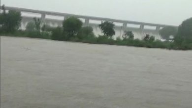 Photo of लगातार हो रही बारिश की वजह से हाड़ौती, बारां, कोटा सहित कई जिलों में बेकाबू होती जा रही बाढ़ की स्थिति, जानिए हर अपडेट