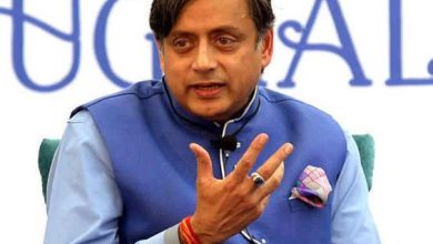 Photo of तेलंगाना प्रदेश कांग्रेस कमेटी के प्रमुख रेवंत रेड्डी ने शशि थरूर को लेकर दिया विवादित बयान
