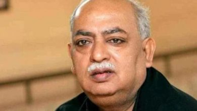 Photo of भड़काऊ बयानों के जरिए लगातार विवाद में बने रहने वाले शायर मुनव्वर राणा को इलाहाबाद HC की लखनऊ खंडपीठ ने दिया ये बड़ा झटका
