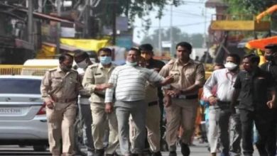 Photo of HC ने बिकरू हत्याकांड मामले में दोषी SO विनय तिवारी और दरोगा केके शर्मा की जमानत याचिका की ख़ारिज