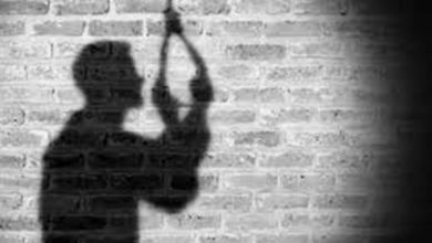 Photo of उपनगर मुरार में एयरफाेर्स में वैल्डिंग का काम करने वाले युवक ने फांसी लगाकर की आत्महत्या