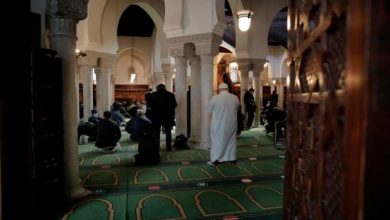 Photo of फ्रांस ने इस्‍लामिक कट्टरपंथ के खिलाफ एक्‍शन लेते हुए एक साल में 30 मस्जिदों को किया बंद, जाने क्या थी वजह