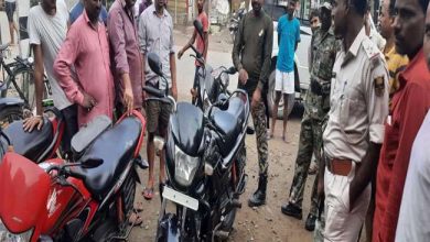 Photo of चोरों ने वापस की बाइक, जहां से चुरा ले गए थे, लाकर वहीं कर दी खड़ी…