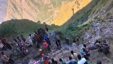 Photo of उत्तराखंड: यूटिलिटी के खाई में गिरने से करीब 13 लोगों की हुई मौत, CM ने दिए मजिस्ट्रीयल जांच के निर्देश…