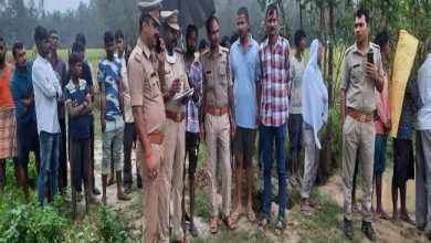 Photo of घर से बाजार जाने के लिए निकले युवक की गला रेतकर हत्या के मामले की जांच में जुटी पुलिस…
