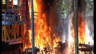 Photo of मंदिर में तोड़फोड़ और लूटपाट के सिलसिले में चार गिरफ्तार, पुलिस ने 4000 से अधिक लोगों के खिलाफ मामला किया दर्ज