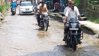 Photo of दो दिनों की बारिश ने शहर केअधिकांश हिस्सों में बढ़ा दी जलजमाव की समस्या, कारोबार पर संकट के बादल