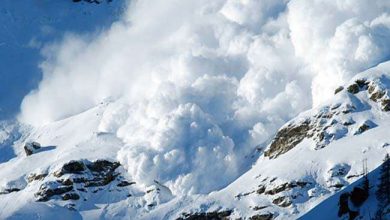 Photo of माउंट त्रिशूल के आरोहण के दौरान एवलांच की चपेट में आया नौसेना का पर्वतारोही दल, एक पोर्टर समेत पांच जवान हुए लापता