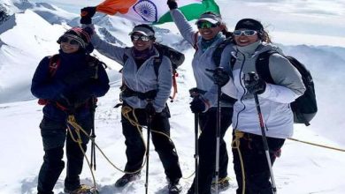 Photo of एवरेस्ट समेत दुनिया की सात ऊंची चोटियों पर तिरंगा लहराने वाली पर्वतारोही जुड़वा बहनें नुंग्शी-ताशी मलिक के नाम जुड़ी  एक और उपलब्धि