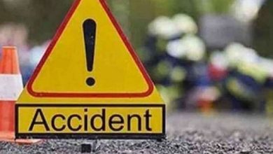 Photo of प्रयागराज में भीषण सड़क दुर्घटना में एक ही परिवार के 5 लोगों की मौत