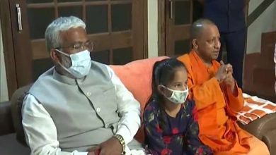 Photo of सीएम योगी ने शामली दौरे पर कैराना का किया भ्रमण, पलायन करने के बाद वापसी व्यापारियों से कही यह बात