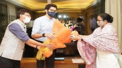 Photo of NCP प्रमुख शरद पवार से आज मुलाकात करेंगी ममता बनर्जी, कांग्रेसी नेता से नहीं मिलेंगी दीदी