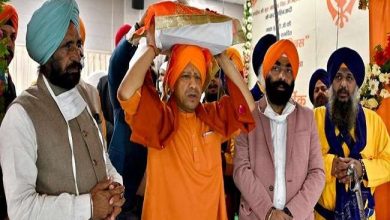 Photo of साहिबजादा दिवस पर लखनऊ में मुख्यमंत्री के सरकारी आवास पर गूंजी गुरबाणी, CM योगी ने कही ये बात