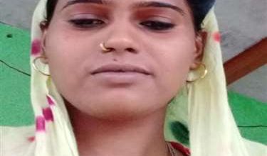 Photo of अलीगढ़ के कस्‍बा गोरई के गांव श्यामगढ़ी में नवविवाहिता फंदे पर झूल कर की खुदकशी, पिता ने लगाया हत्‍या का आरोप