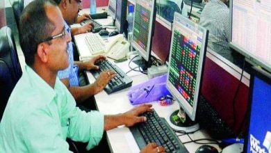 Photo of घरेलू शेयर बाजारों में कारोबारी सत्र के अंतिम दिन देखने को मिली ये बड़ी गिरावट, PSU शेयरों को छोड़ बाकी स्‍टॉक धड़ाम