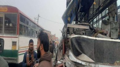 Photo of अलीगढ़ में ट्रक व निजी बस की आमने सामने भिड़ंत में कई लोग हुए घायल