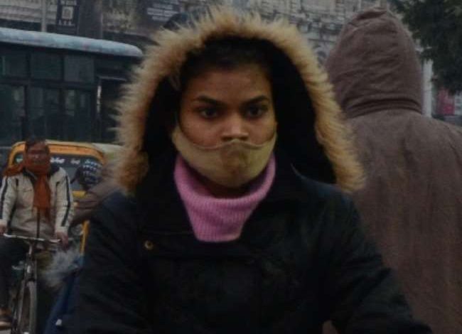 Photo of UP में शीतलहर और बर्फीली हवाओं से अभी नहीं मिली राहत, मौसम व‍िभाग ने द‍िया बार‍िश का अलर्ट