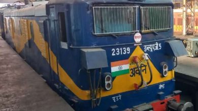 Photo of कोयला, डीजल और इलेक्ट्रिक के बाद अब बैट्री से चलेंगे रेलवे के इंजन