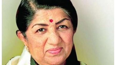 Photo of कोरोना संक्रमित हुई हिंदी सिनेमा की प्रसिद्ध गायिका सुश्री लता मंगेशकर, आईसीयू में भर्ती