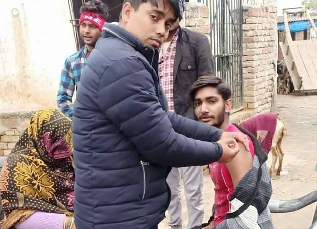 Photo of लोगों की जागरूकता एवं प्रशासनिक की तेजी से अलीगढ़ में धीमी हुई कोरोना की रफ्तार, आठ दिनों में 1814 मरीजों ने दी मात..