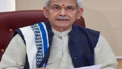 Photo of जम्मू-कश्मीर के उपराज्यपाल ने कहा-वापस लिए गए विभिन्न पदों पर जल्द ही फास्ट ट्रैक से की जाएगी भर्ती