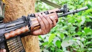 Photo of बीजापुर के जंगलों में सुरक्षाबलों और नक्सलियों के बीच  हुई मुठभेड़ में CRPF के असिस्टेंट कमांडेंट शहीद