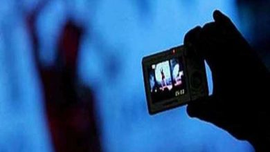 Photo of गोरखपुर में अपराधियों के गिरोह ने लोगों को ब्लैकमेल करने के लिए निकाला ये नया तरीका, रुपये दो या दुष्कर्म के आरोप में जाओ जेल…