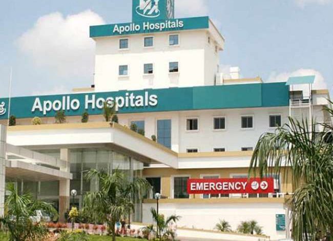 Photo of लखनऊ के इस मेडिक्स अस्पताल में ढाई साल के बच्चे के सिर में जटिल सर्जरी कर लगाई गई कृत्रिम हड्डी…