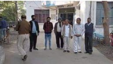 Photo of प्रशासन ने नकल रोकने के लिए किया ये अजीबो गरीब प्रयोग…