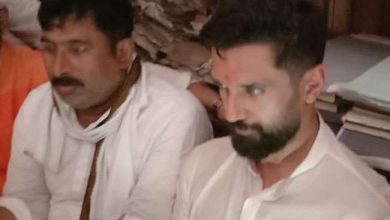 Photo of चिराग पासवान को पटना पुलिस ने किया गिरफ्तार, CM नीतीश कुमार की नेतृत्‍व वाली सरकार को बर्खास्‍त करने की मांग को लेकर निकाल रहे थे जुलूस….