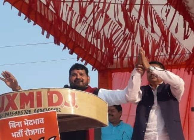 Photo of सांसद बृजभूषण शरण सिंह ने चुनावी सभा में बोला सीधा हमला, कहा-जिस घर से अफजल निकलेगा, उस घर में घुसकर मारेंगे