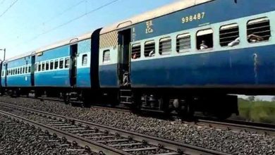 Photo of नई दिल्ली-हावड़ा ट्रैक पर अब 200 किमी प्रतिघंटा की रफ्तार से दौड़ेेंगी ट्रेनें