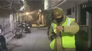 Photo of राजधानी दिल्ली के लक्ष्मी नगर इलाके में बीती रात बदमाशों ने गोली मारकर ली प्रॉपर्टी डीलर की जान, सीसीटीवी कैमरों की जांच जुटी पुलिस