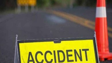 Photo of ऊधमसिंहनगर जिले के सितारगंज में डंपर की चपेट में आने से दो लोगों की हुई दर्दनाक मौत, एक की हालत गंभीर