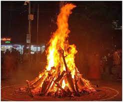 Photo of आज मनाया जाएगा होलिका दहन का त्योहार, जानिए सही मुहूर्त और पूजा विधि…