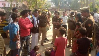 Photo of सीतापुर में पुल‍िस की प‍िटाई से युवक की मौत, मृतक की पत्नी ने कहा-पत‍ि ने बताया था कि पुलिस ने बहुत मारा है बचूंगा नहीं