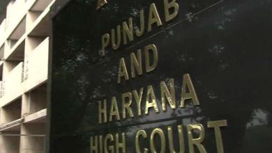 Photo of अदालतों को वरिष्ठ अधिकारियों को तलब करने से बचना चाहिए: HC