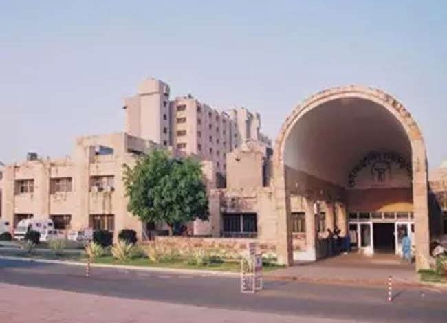 Photo of लखनऊ में एसजीपीजीआइ ने आइएलबीएस दिल्ली के विशेषज्ञों संग किया लिवर ट्रांसप्लांट, 15 घंटे की सर्जरी में 15 लाख खर्च